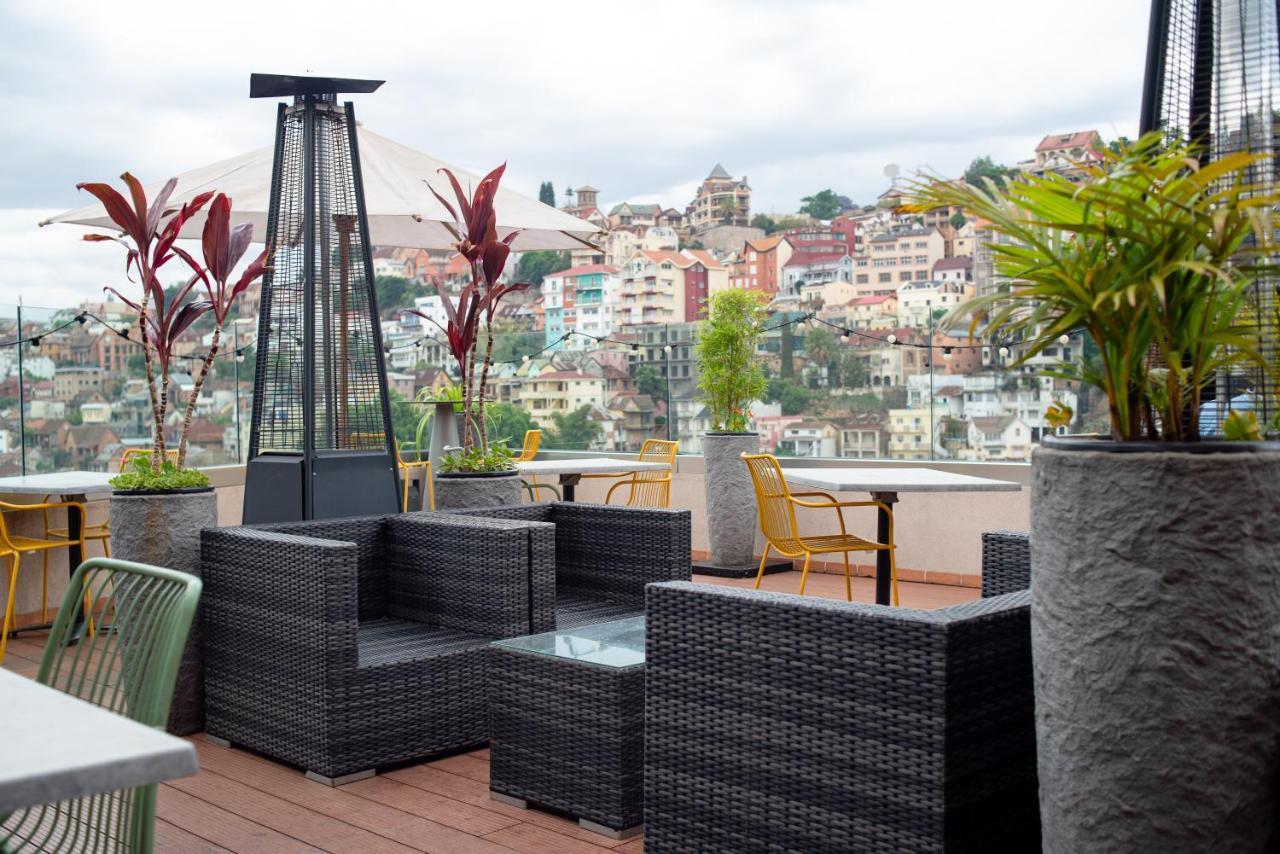 Radisson Serviced Apartments Antananarivo City Center Exterior photo